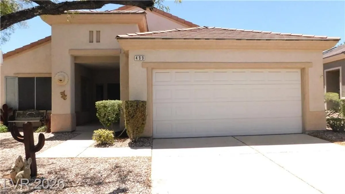 Property Slideshow image 1 of 49 | 499 elm crest pl, Henderson, NV, 89012