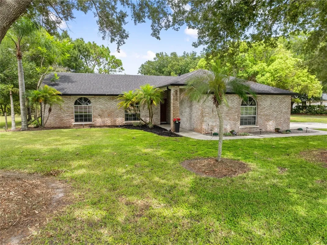 Property Slideshow image 1 of 63 | 2810 windsong ln, St Cloud, FL, 34772