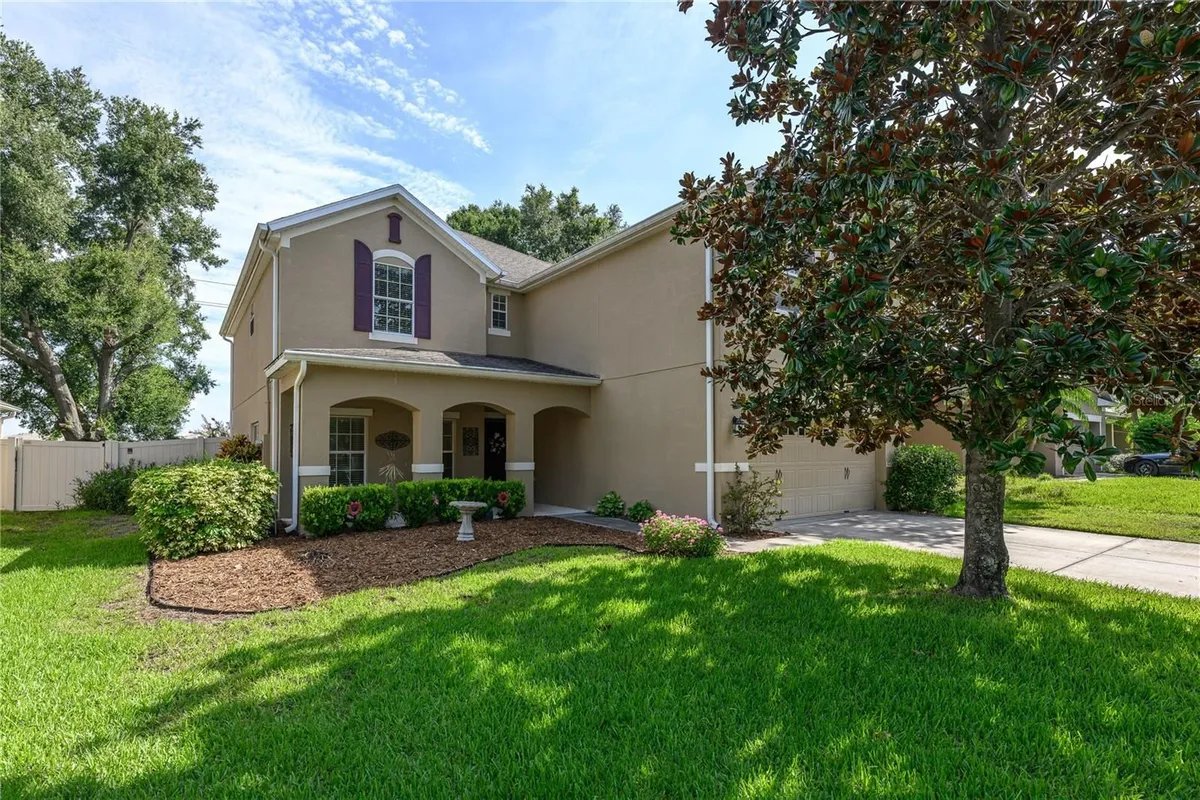 Property Slideshow image 1 of 45 | 30304 cheval st, Mount Dora, FL, 32757
