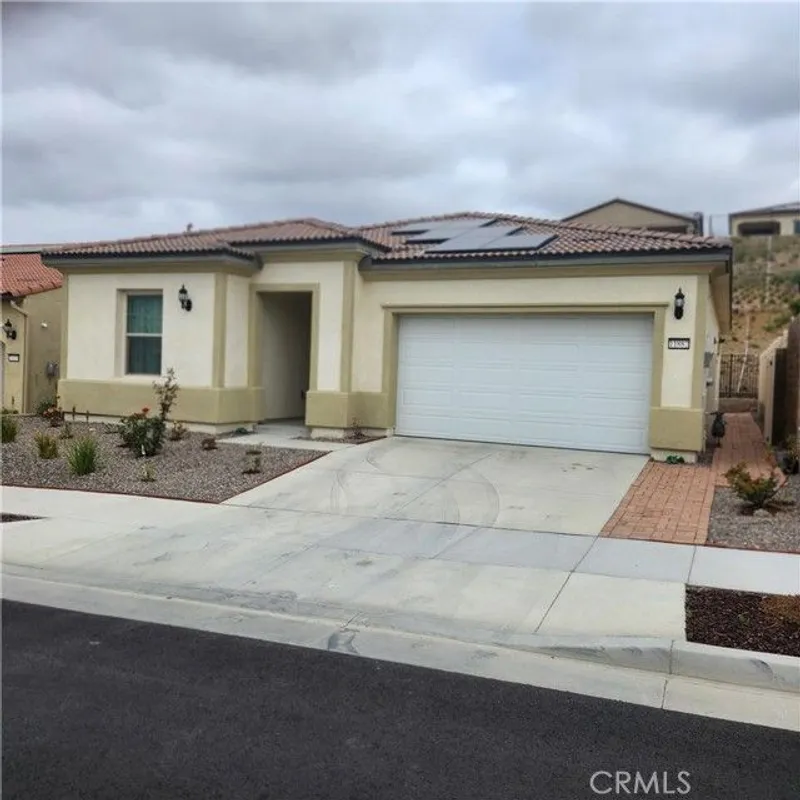 Property Slideshow image 1 of 38 | 11882 wandering way, Corona, CA, 92883