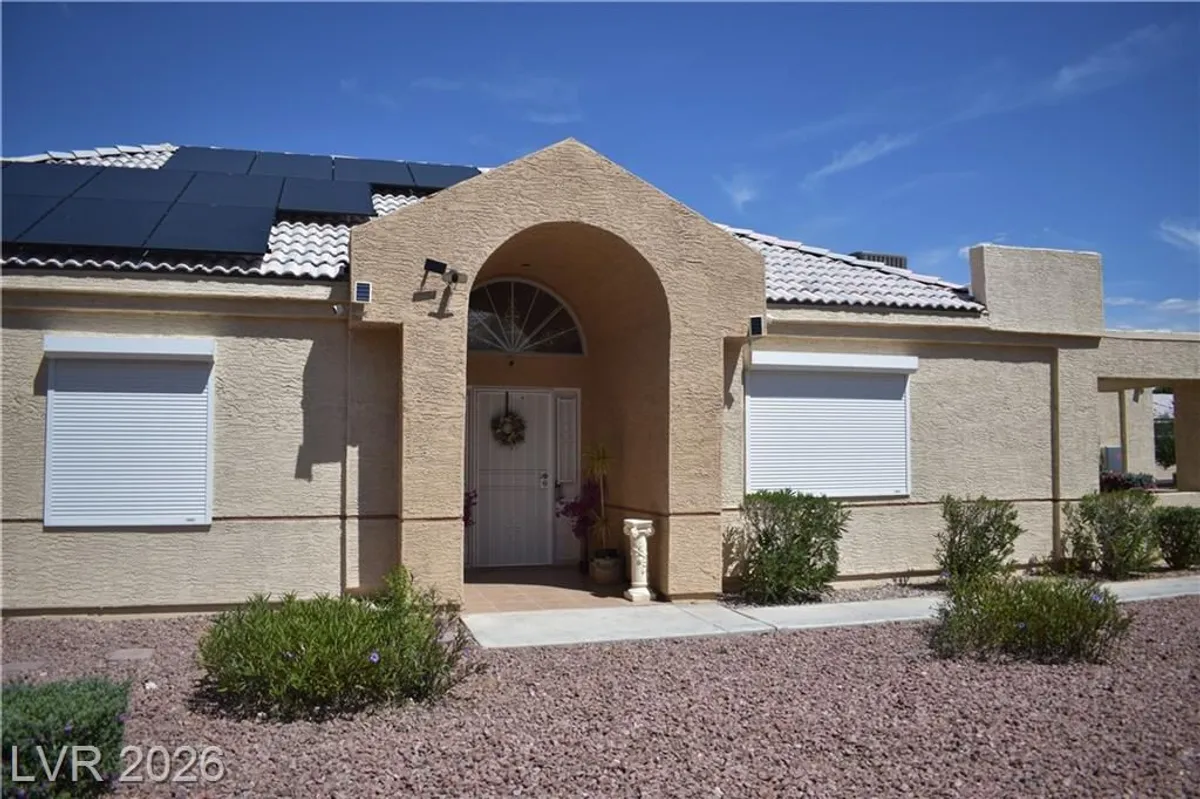 Property Slideshow image 1 of 12 | 5320 fieldstone rd, Las Vegas, NV, 89107