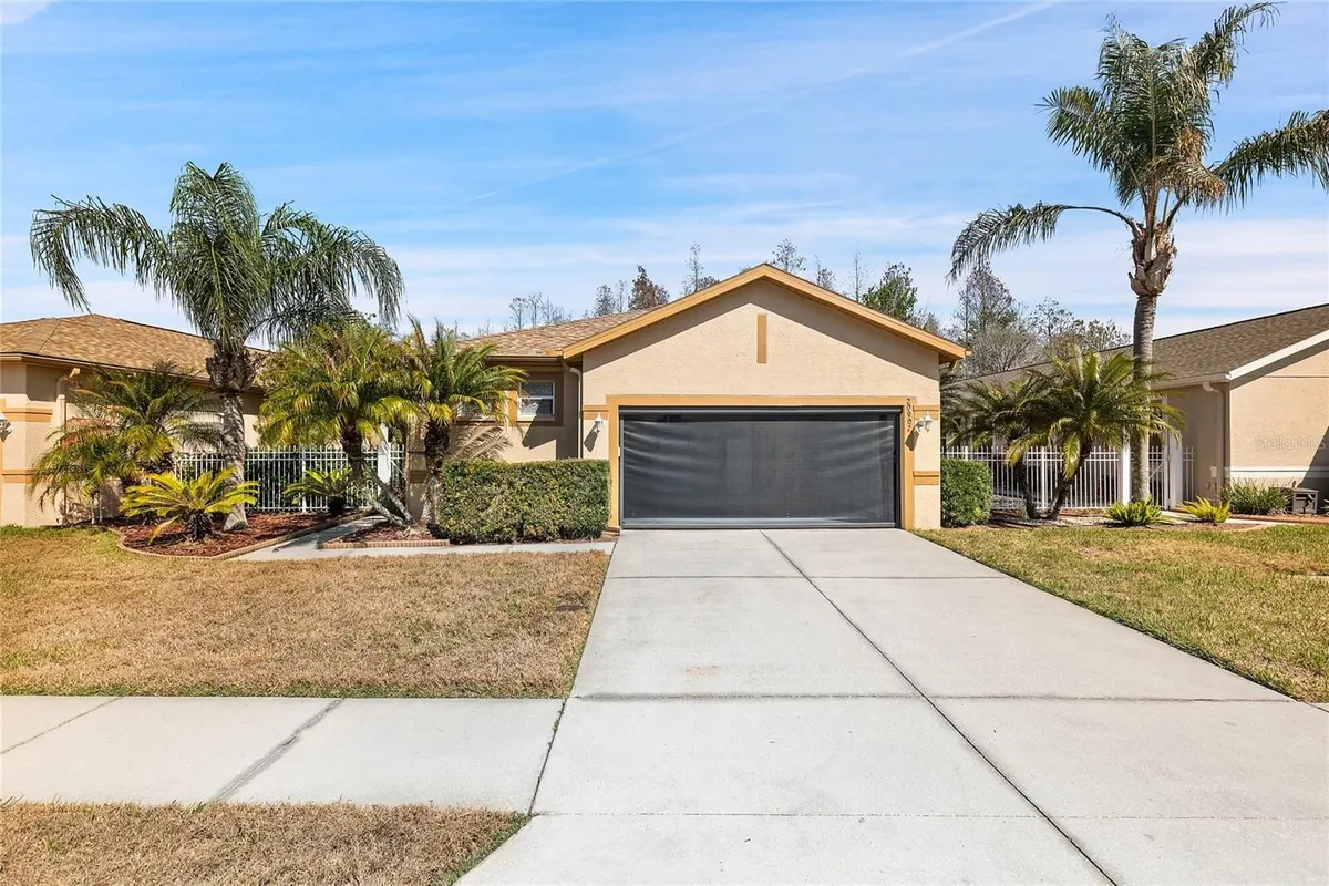 Property Slideshow image 1 of 21 | 20907 diamonte dr, Land O Lakes, FL, 34637