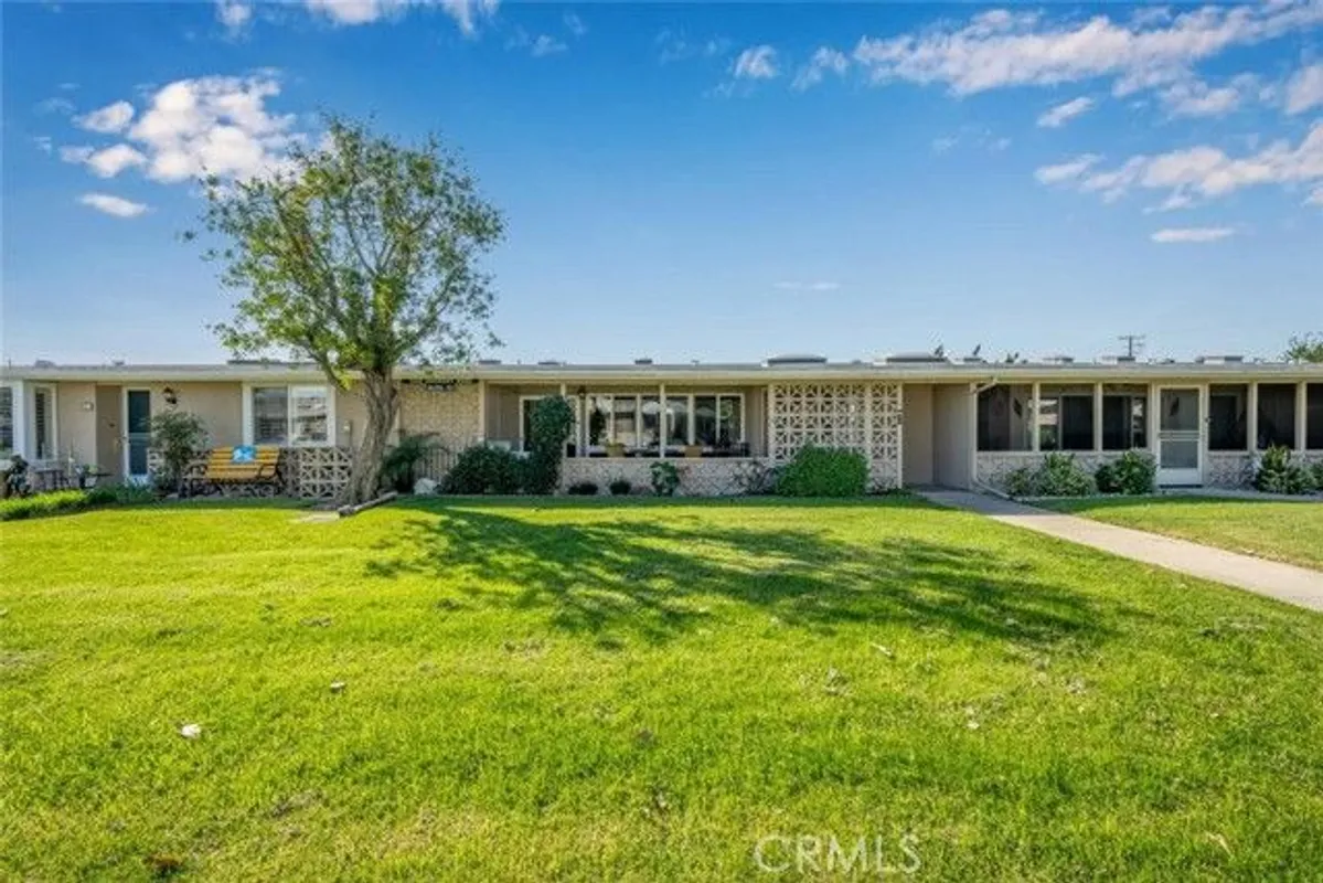 Property Slideshow image 1 of 33 | 1240 oakmont rd apt 52i, Seal Beach, CA, 90740
