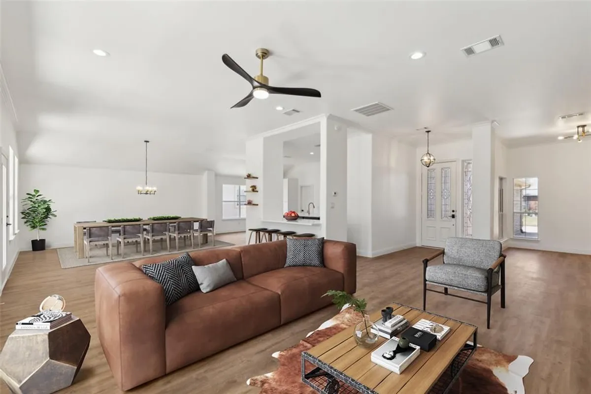 Property Slideshow image 1 of 40 | 9913 hanford dr, Denton, TX, 76207