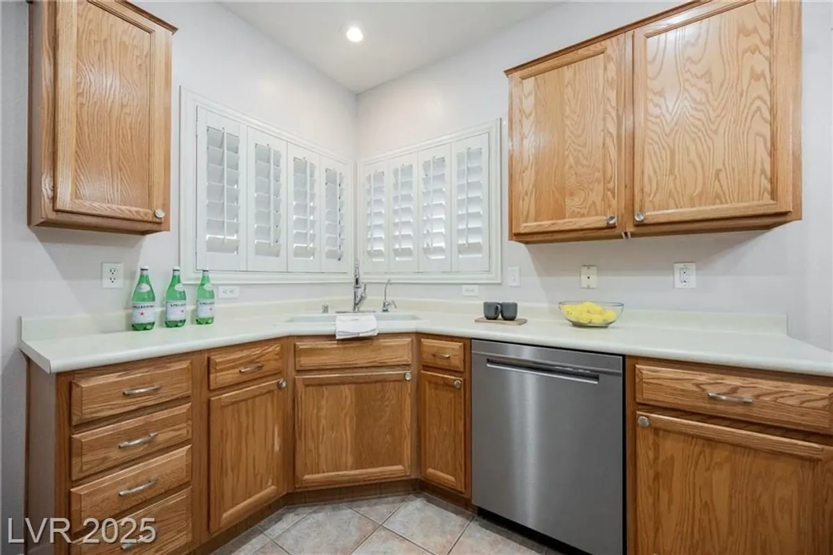 Property Slideshow image 1 of 26 | 1820 walking path ave, Henderson, NV, 89012