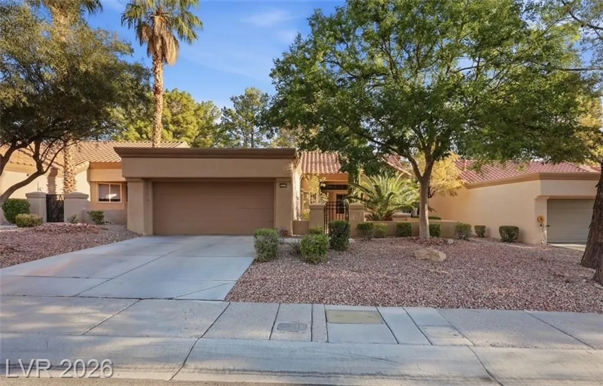 Property Slideshow image 1 of 31 | 9532 eagle valley dr, Las Vegas, NV, 89134