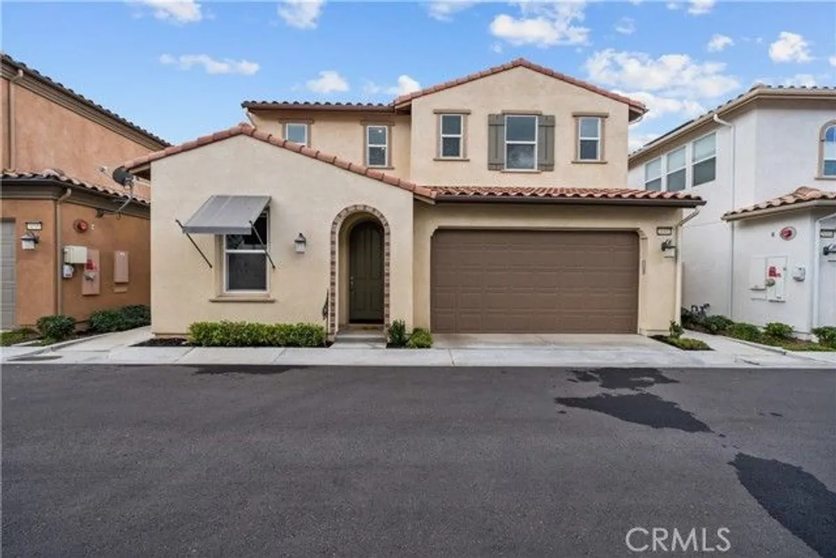Property Slideshow image 1 of 25 | 20552 galloway dr, Saugus, CA, 91350