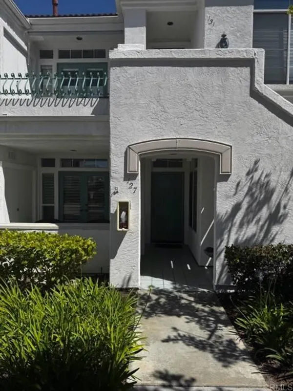Property Slideshow image 1 of 1 | 3355 genoa way 127, Oceanside, CA, 92056