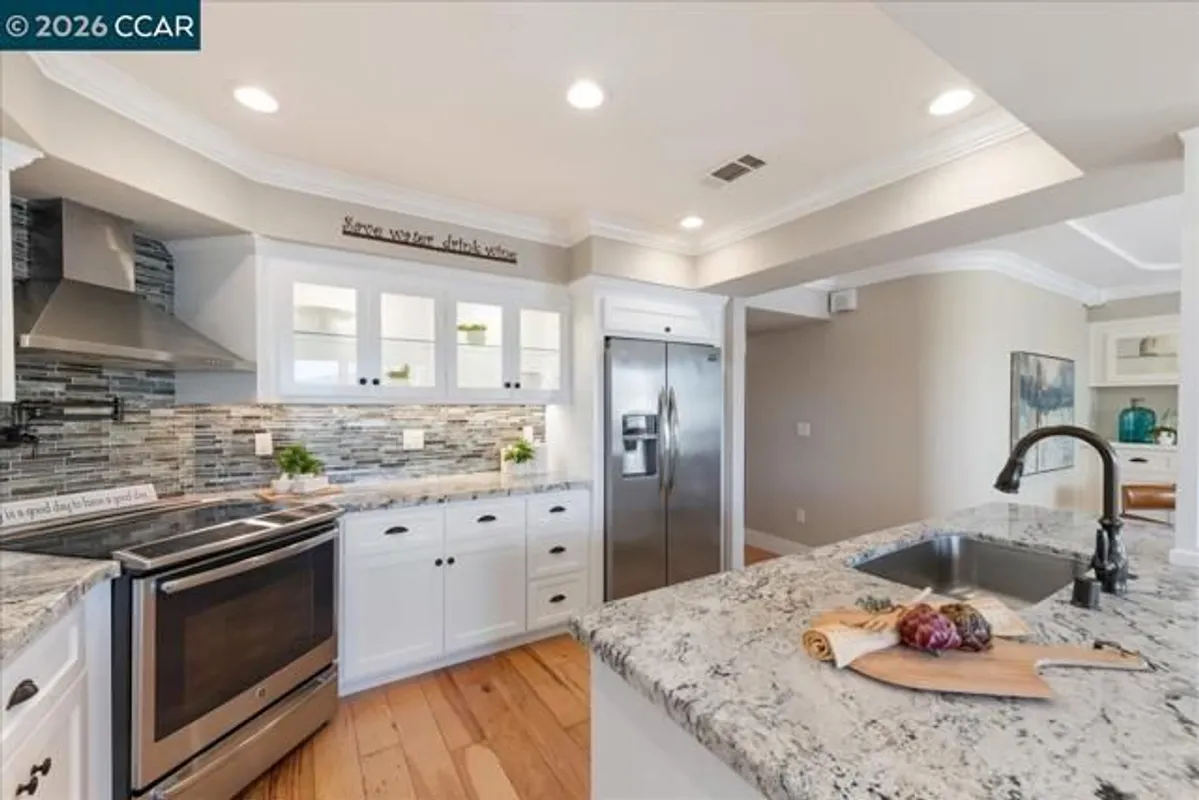 Property Slideshow image 1 of 58 | 2501 pine knoll dr 8, Walnut Creek, CA, 94595