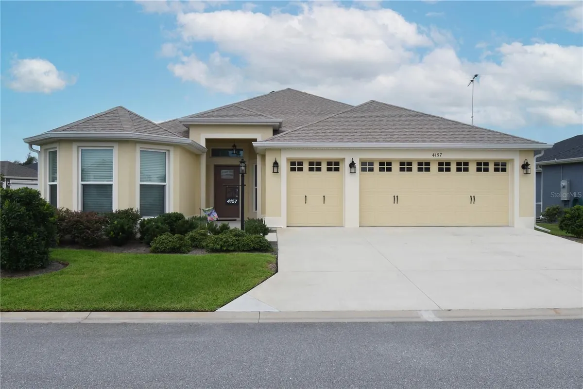 Property Slideshow image 1 of 26 | 4157 collerette ct, The Villages, FL, 32163