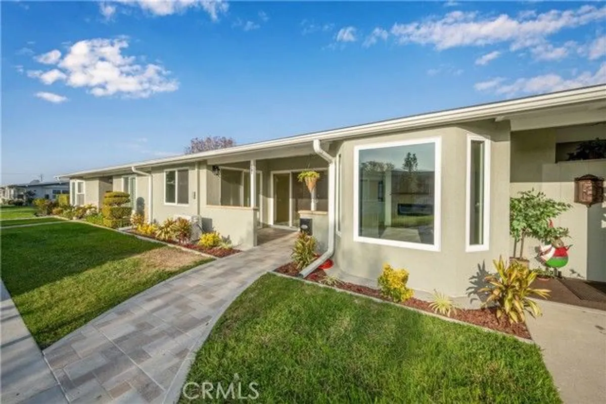 Property Slideshow image 1 of 44 | 1641 monterey rd apt 18e, Seal Beach, CA, 90740