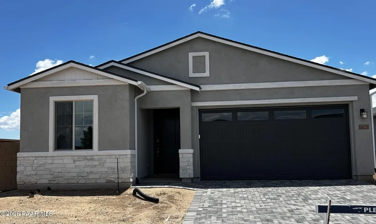 Property Slideshow image 1 of 29 | 7514 e fieldstone dr, Prescott Valley, AZ, 86315