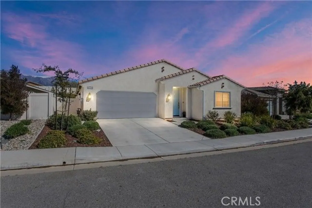 Property Slideshow image 1 of 31 | 1626 easton ln, Beaumont, CA, 92223