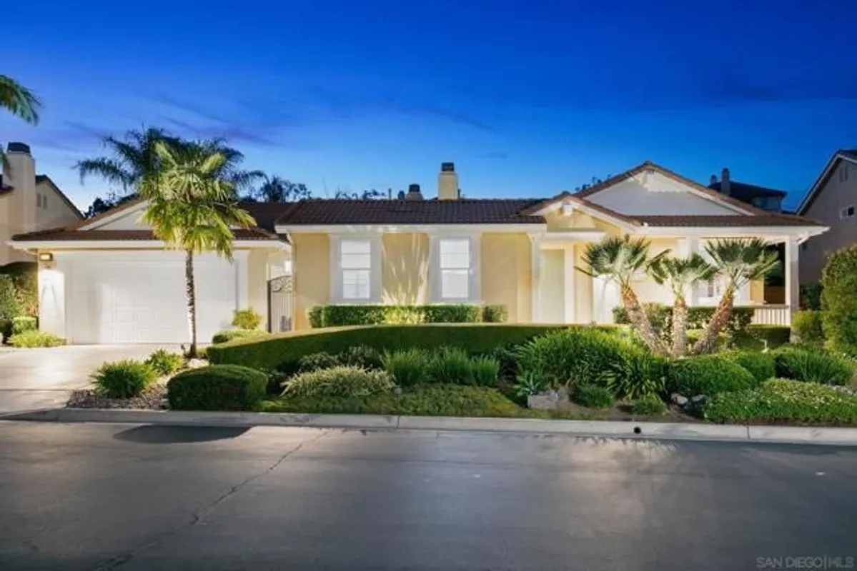 Property Slideshow image 1 of 73 | 10540 pinion trl, Escondido, CA, 92026