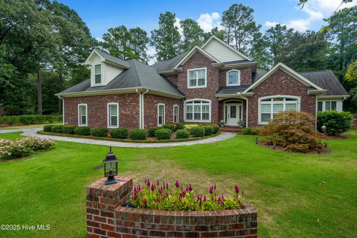 Property Slideshow image 1 of 60 | 704 squire ln, Wilmington, NC, 28411