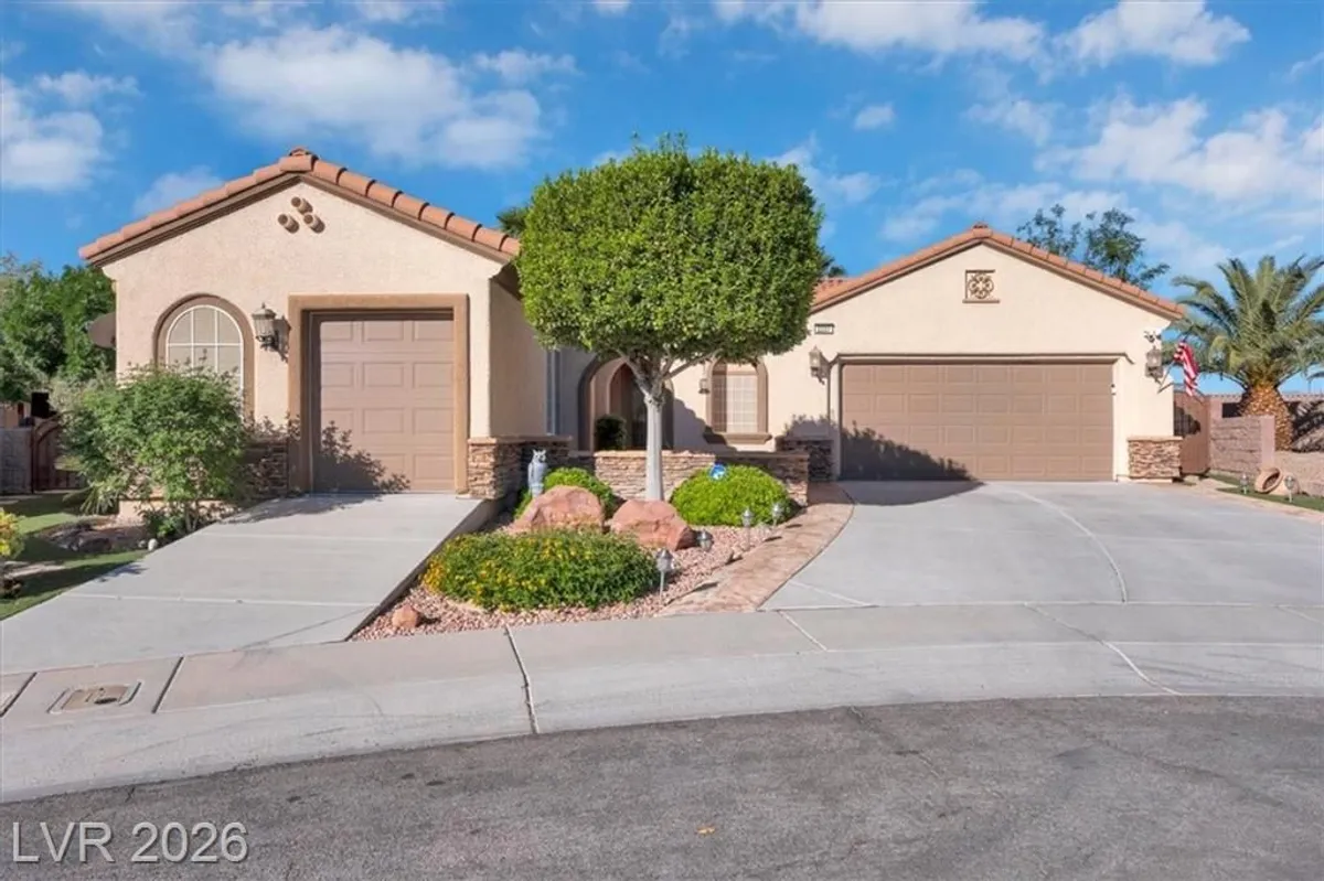 Property Slideshow image 1 of 55 | 2237 suffron hills ct, Henderson, NV, 89044