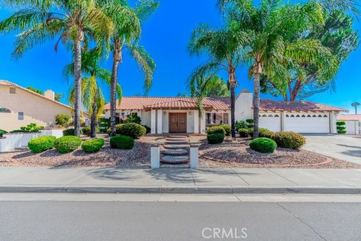 Property Slideshow image 1 of 32 | 2899 maple dr, Hemet, CA, 92545
