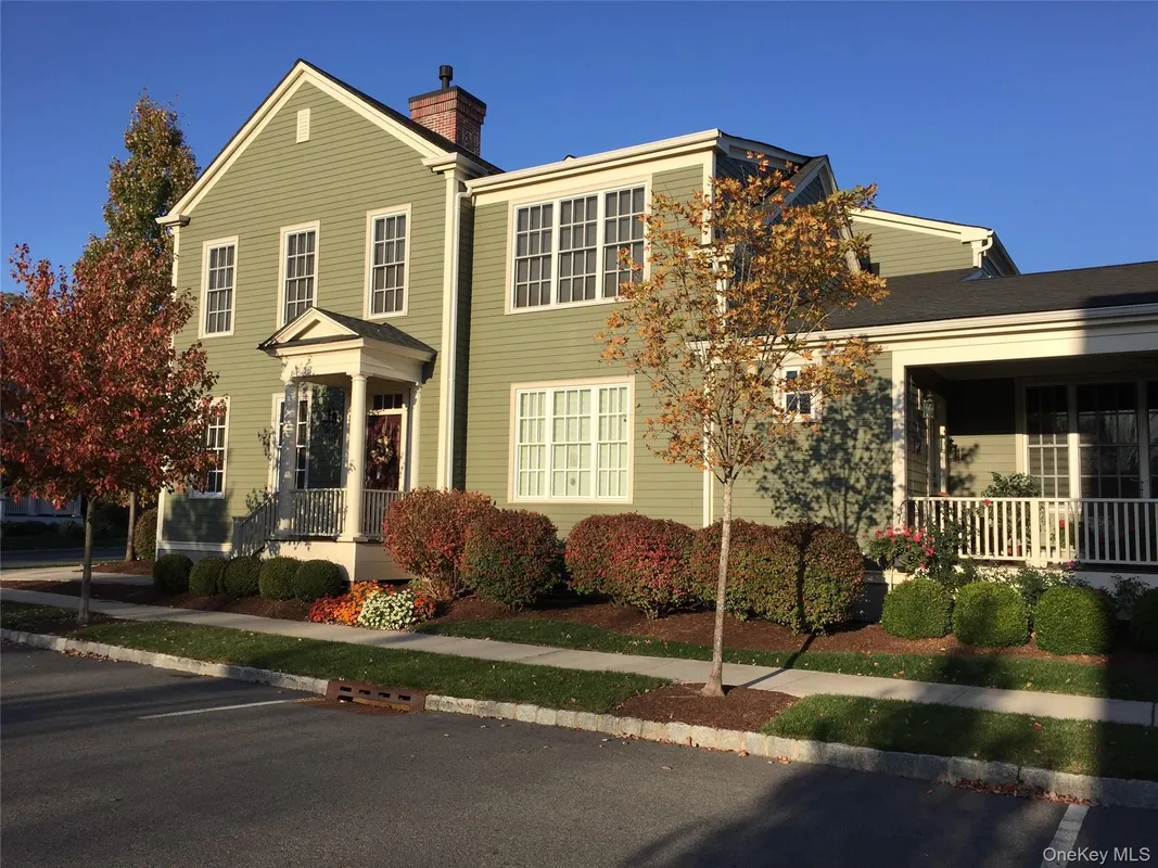 Property Slideshow image 1 of 37 | 15 cowdrey st, Warwick, NY, 10990