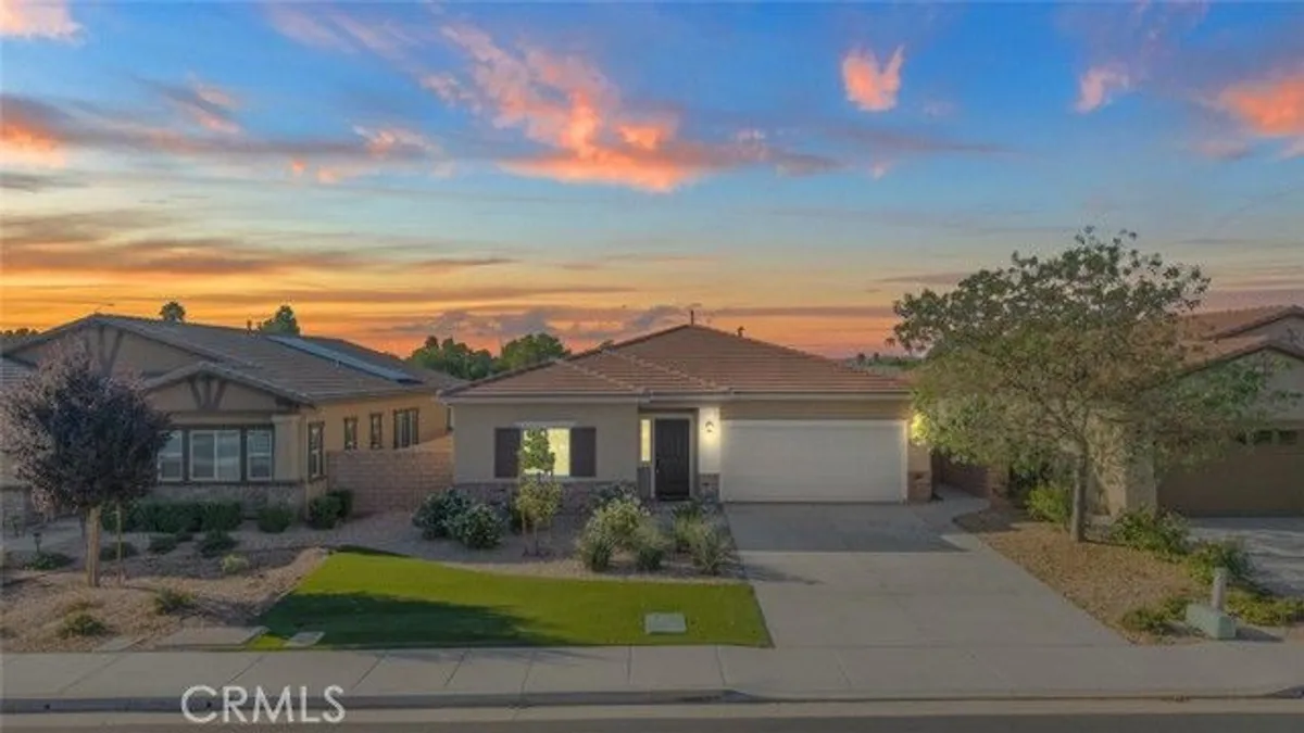 Property Slideshow image 1 of 39 | 26363 desert rose ln, Menifee, CA, 92586