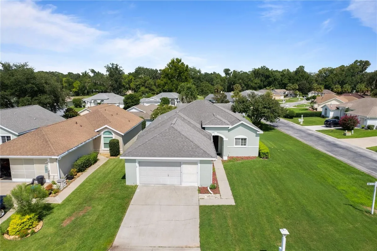 Property Slideshow image 1 of 42 | 1901 nw 50th cir, Ocala, FL, 34482