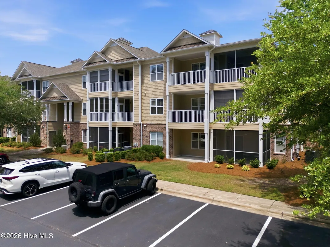 Property Slideshow image 1 of 34 | 221 woodlands way 1, Calabash, NC, 28467
