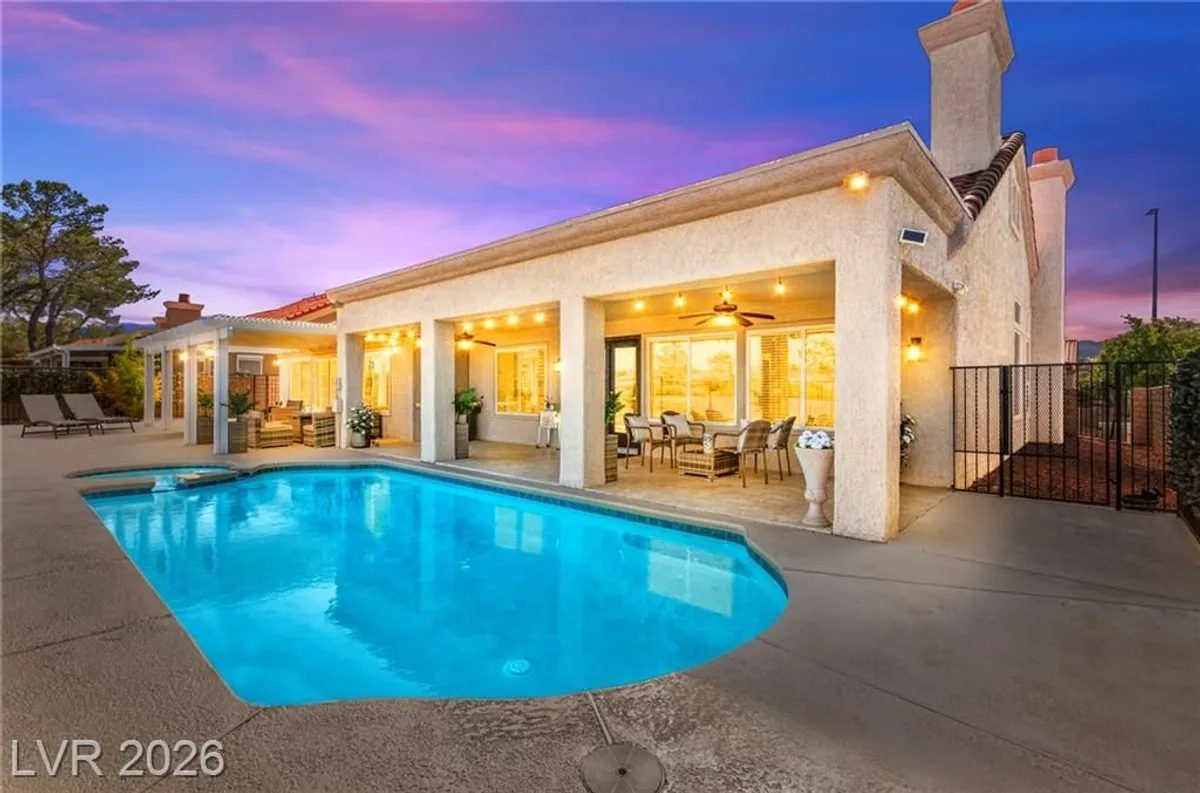 Property Slideshow image 1 of 76 | 2900 crown ridge dr, Las Vegas, NV, 89134