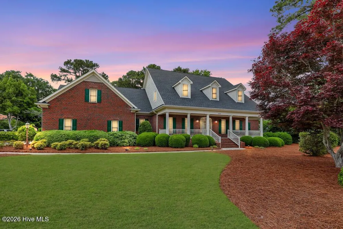 Property Slideshow image 1 of 98 | 8401 fazio dr, Wilmington, NC, 28411