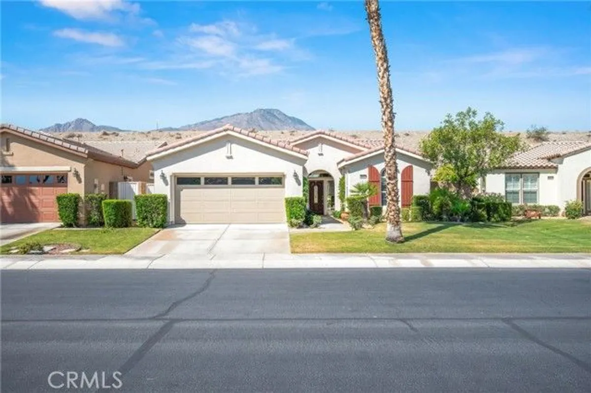 Property Slideshow image 1 of 35 | 60655 living stone dr, La Quinta, CA, 92253