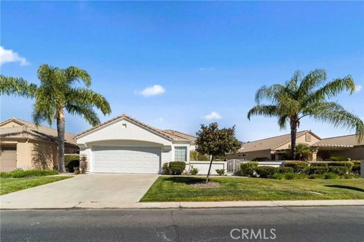 Property Slideshow image 1 of 33 | 23978 via pamilla, Murrieta, CA, 92562