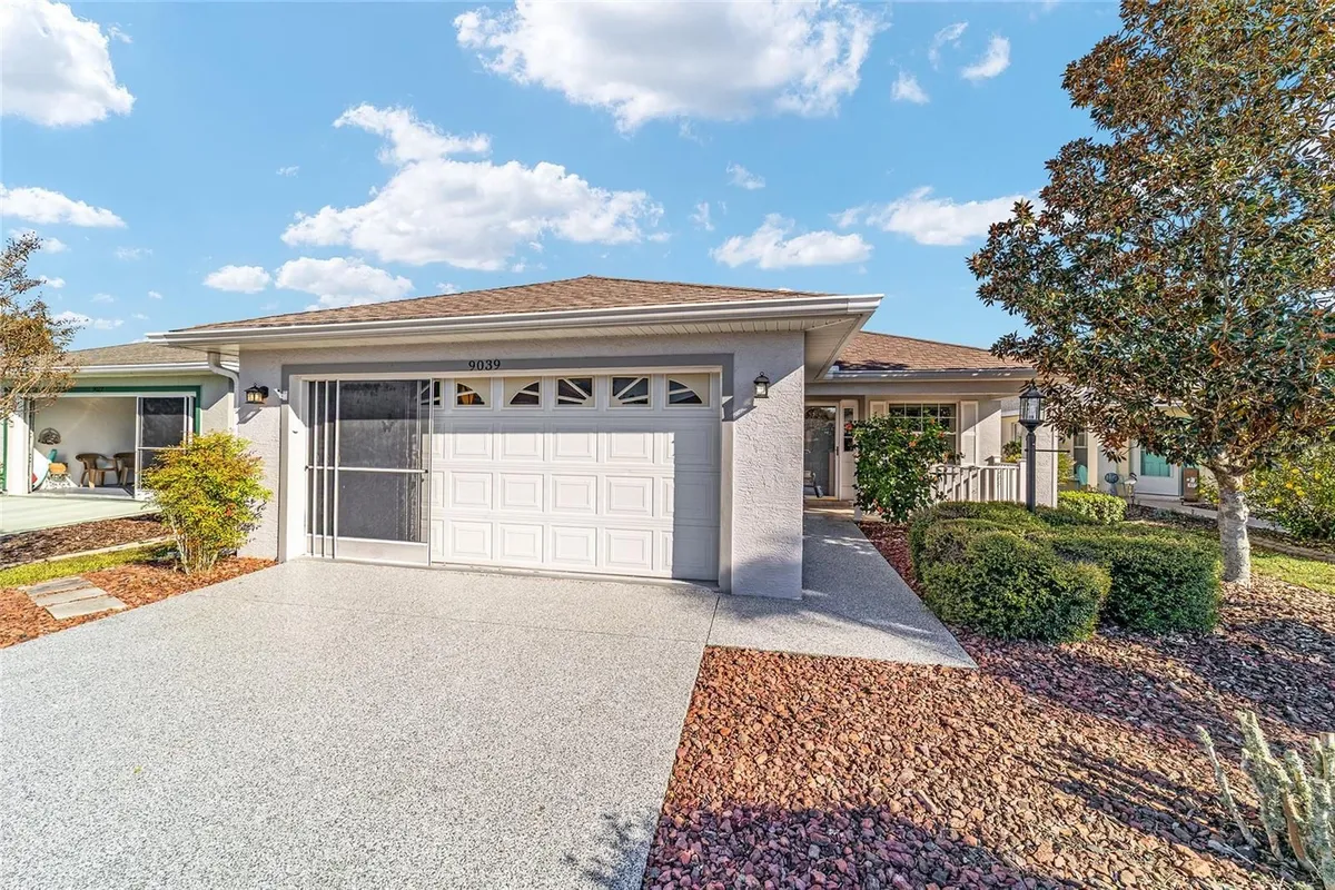 Property Slideshow image 1 of 43 | 9039 sw 102nd cir, Ocala, FL, 34481