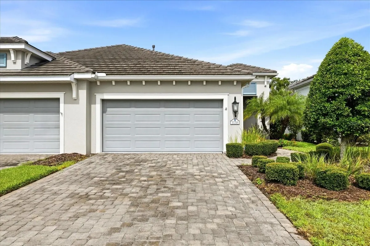 Property Slideshow image 1 of 69 | 3036 sky blue cv, Lakewood Ranch, FL, 34211