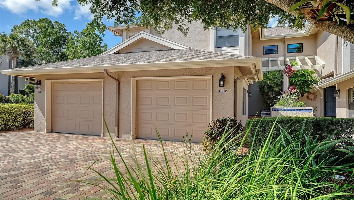 Property Slideshow image 1 of 88 | 1632 starling dr 101, Sarasota, FL, 34231