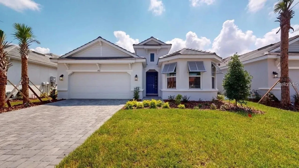 Property Slideshow image 1 of 18 | 4911 caserta ct, Palmetto, FL, 34221