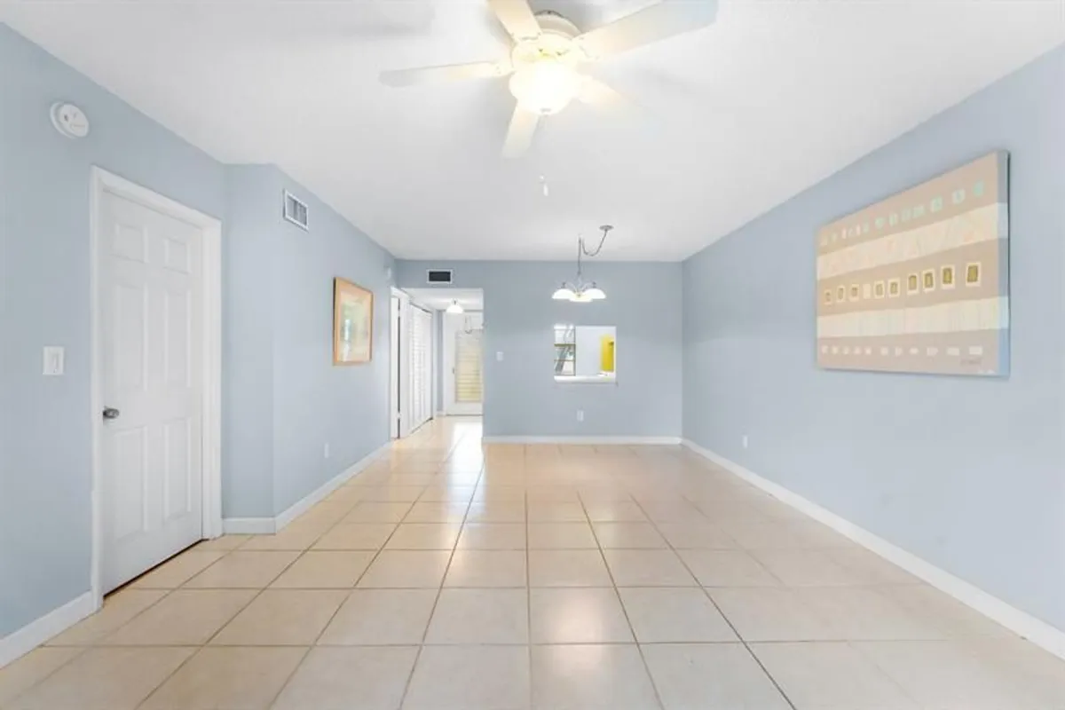 Property Slideshow image 1 of 29 | 7360 nw 1st st 206, Margate, FL, 33063