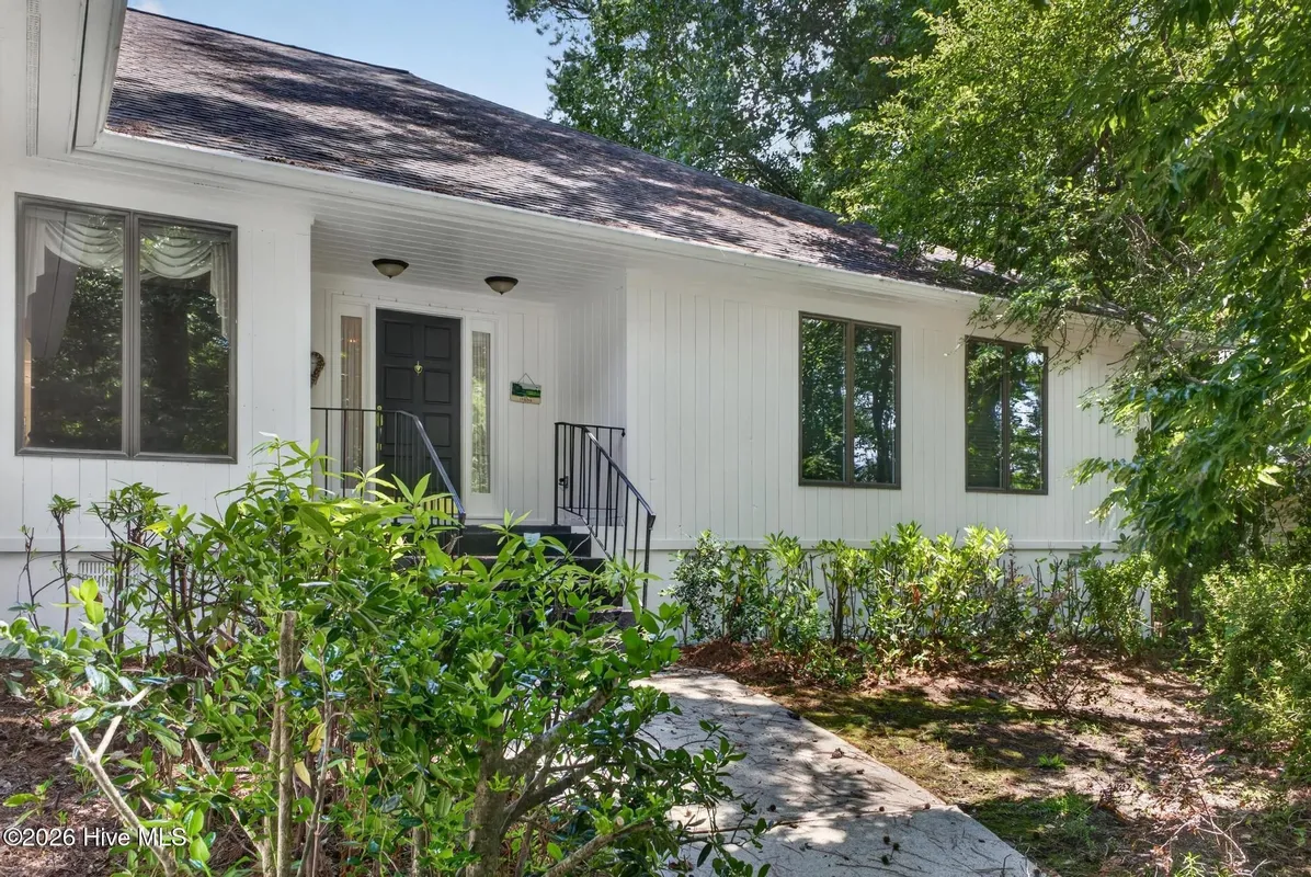 Property Slideshow image 1 of 42 | 5 burden cir, Aiken, SC, 29803