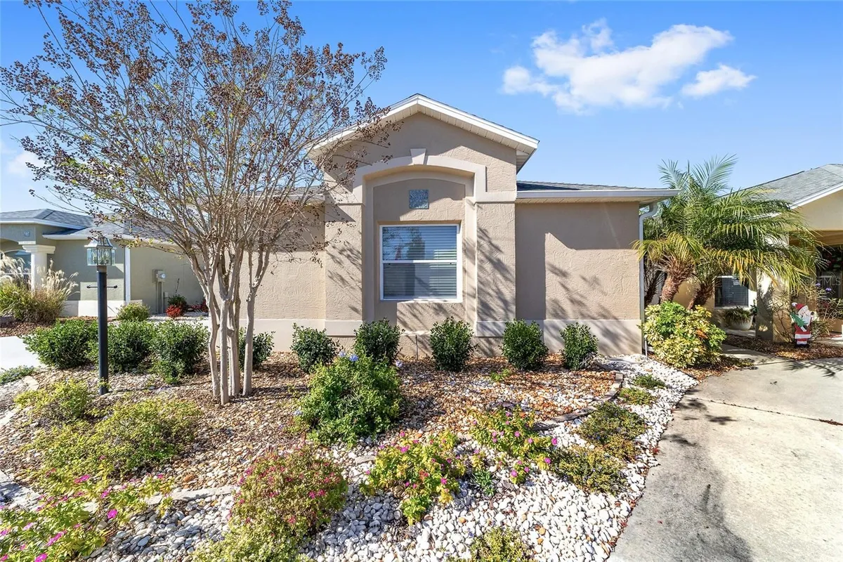 Property Slideshow image 1 of 40 | 2303 nautilus ln, The Villages, FL, 32162