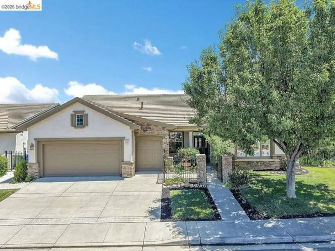 Property Slideshow image 1 of 28 | 1419 bismarck ln, Brentwood (Cc), CA, 94513