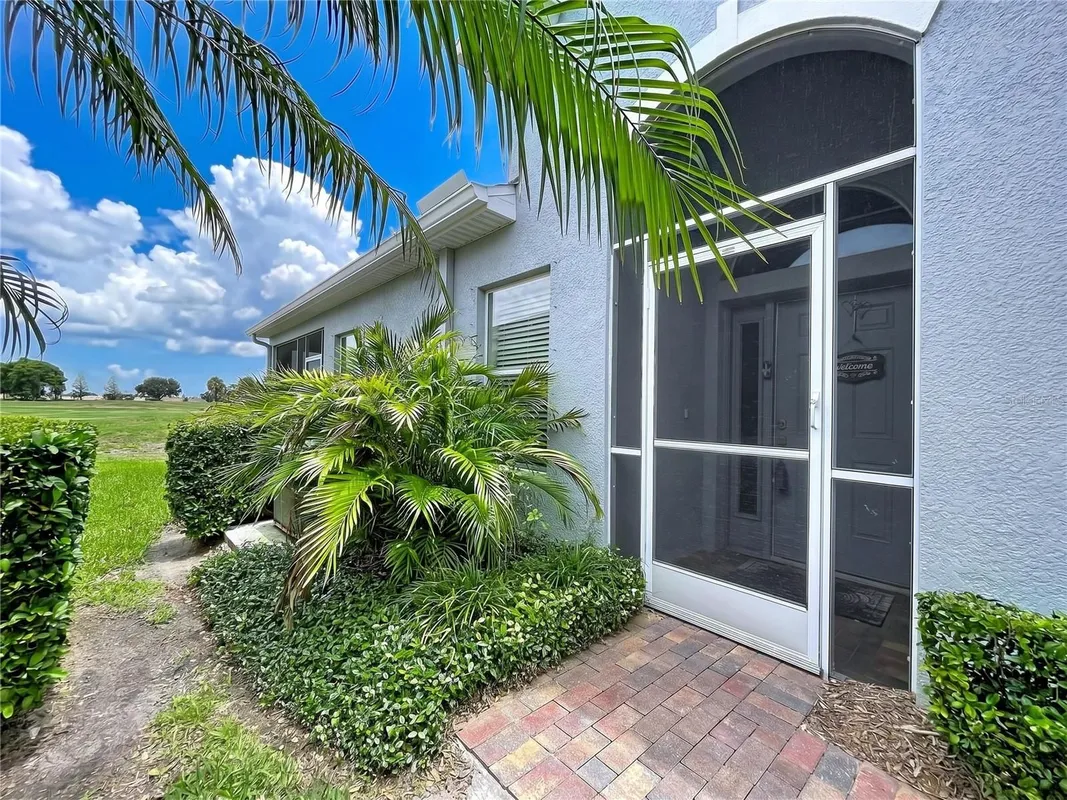 Property Slideshow image 1 of 90 | 614 chipper dr, Sun City Center, FL, 33573