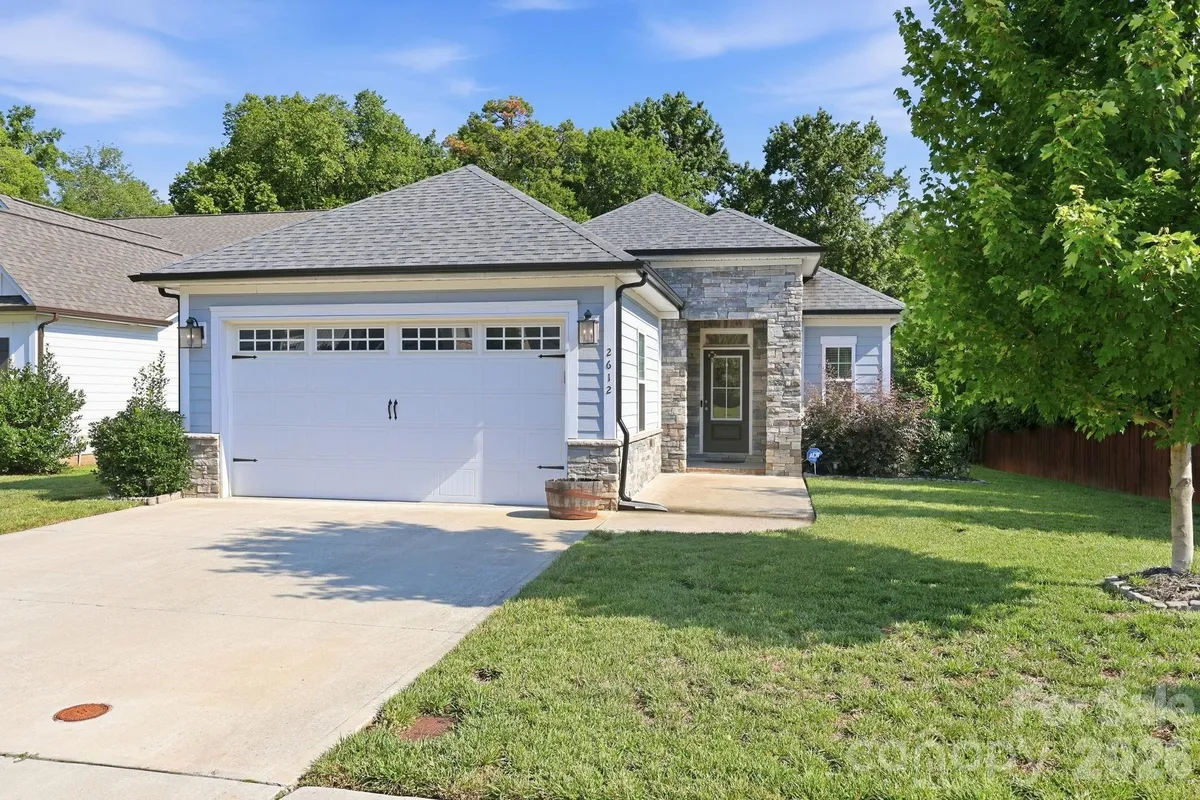 Property Slideshow image 1 of 23 | 2612 poplar cove dr, Concord, NC, 28027