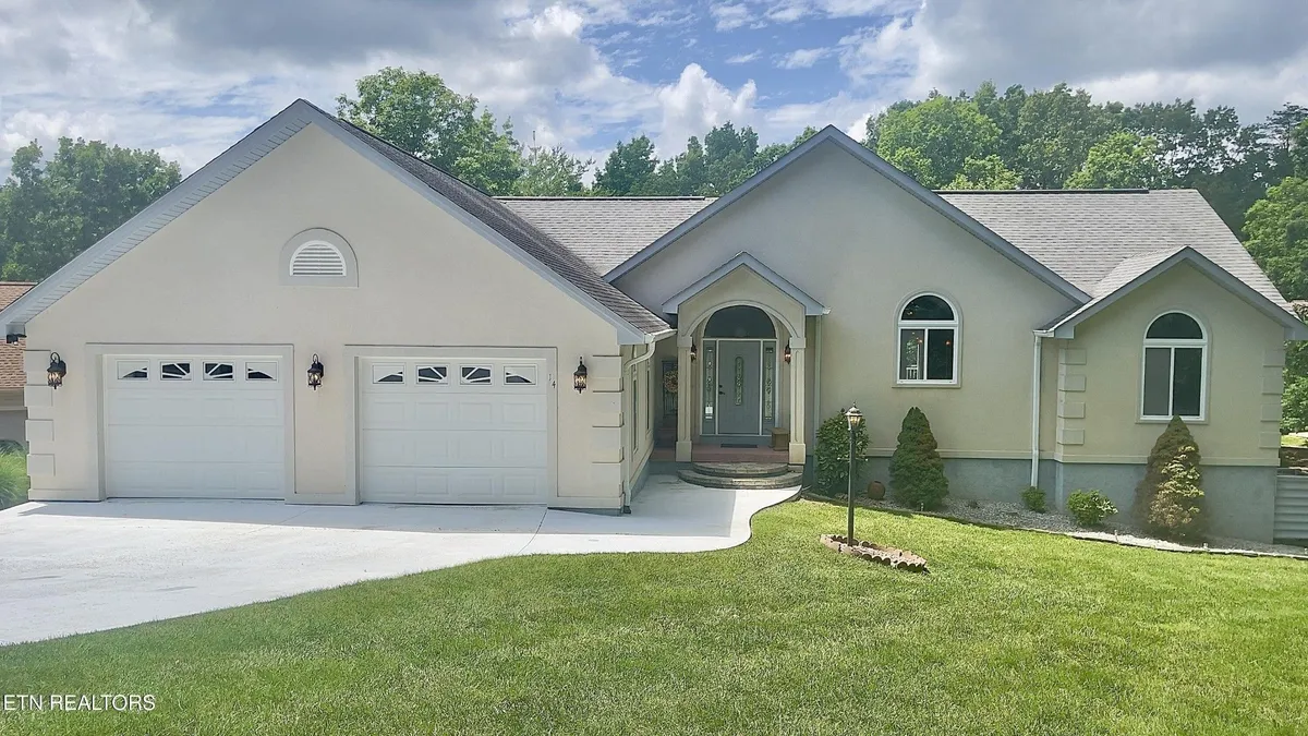 Property Slideshow image 1 of 57 | 14 needham ter, Crossville, TN, 38558