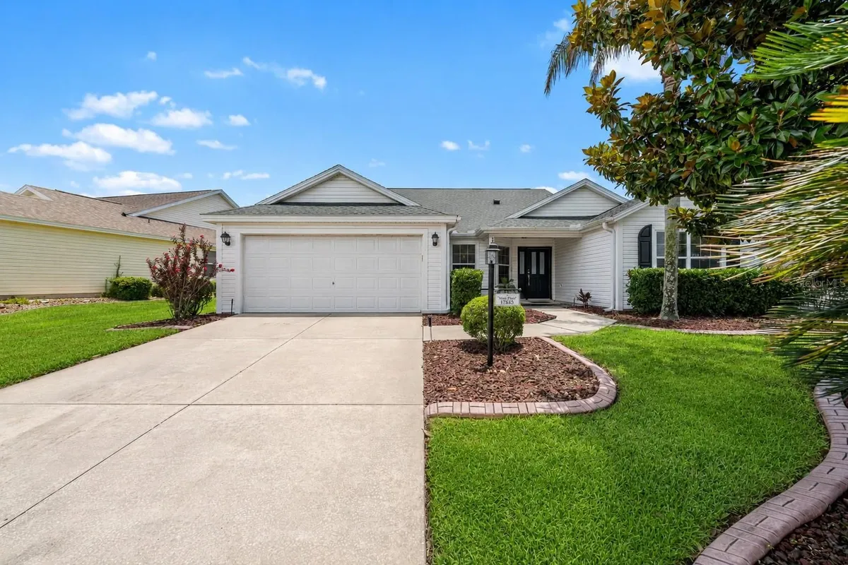 Property Slideshow image 1 of 22 | 17843 se 87th bourne ave, The Villages, FL, 32162