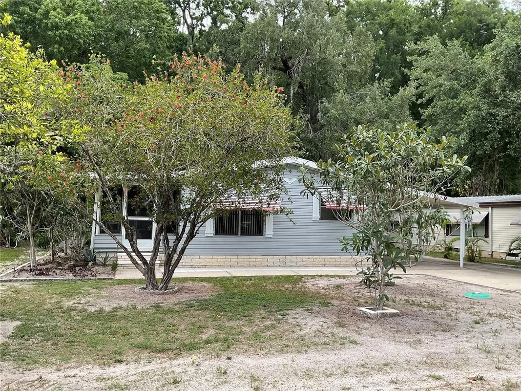 Property Slideshow image 1 of 27 | 309 s timber trl, Wildwood, FL, 34785