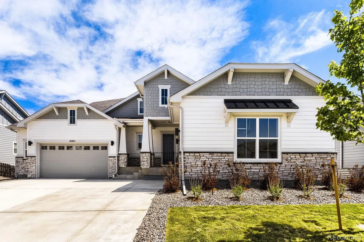 Property Slideshow image 1 of 28 | 21831 e tansy pl, Aurora, CO, 80016