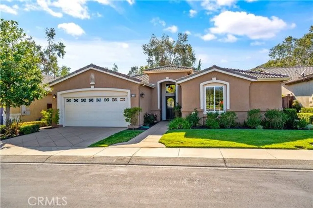 Property Slideshow image 1 of 62 | 233 eagle ln, Hemet, CA, 92545