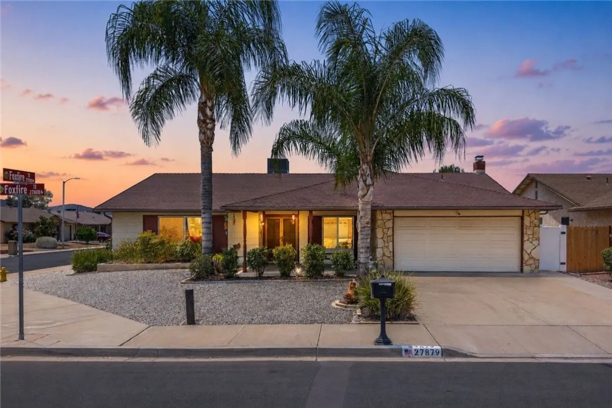 Property Slideshow image 1 of 36 | 27879 foxfire st, Menifee, CA, 92586