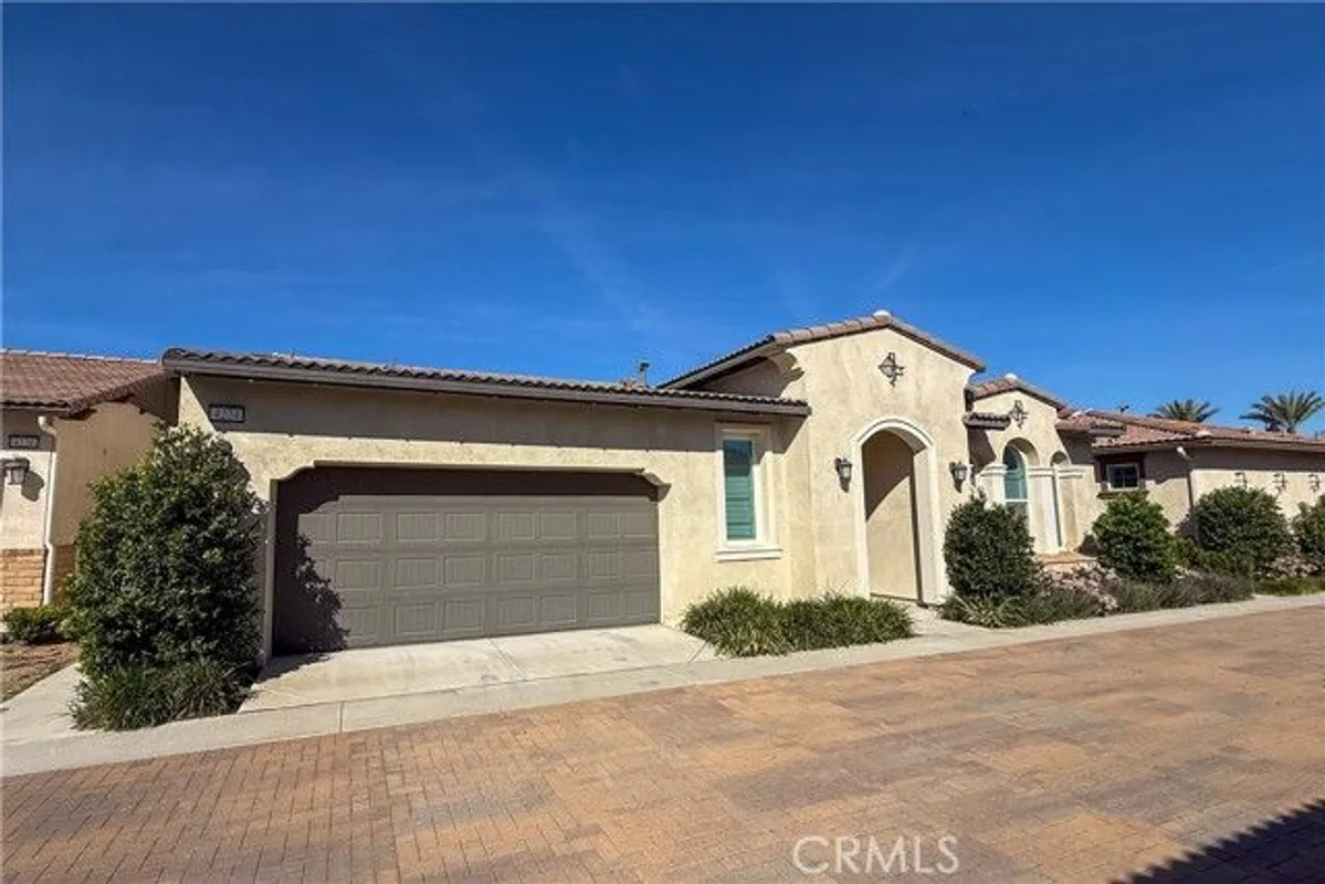 Property Slideshow image 1 of 35 | 4224 e sonrisa privado, Ontario, CA, 91761