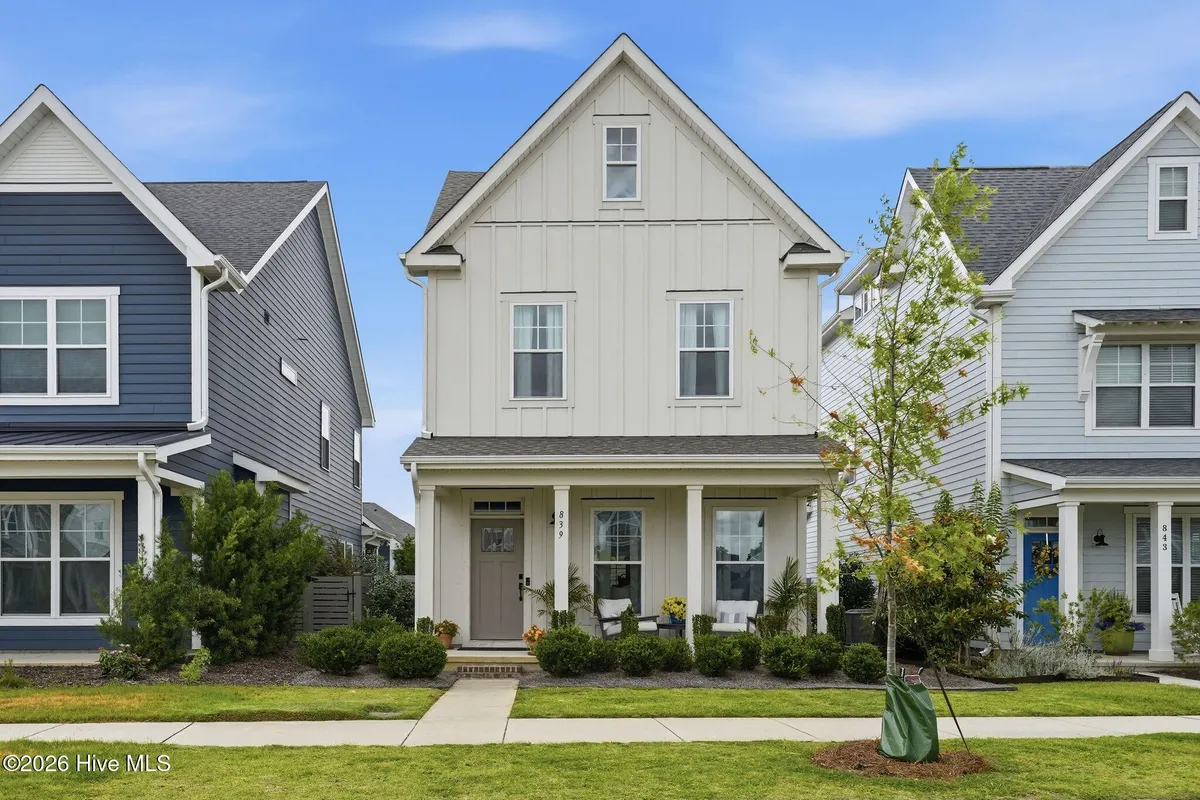 Property Slideshow image 1 of 86 | 839 edgerton dr, Wilmington, NC, 28412