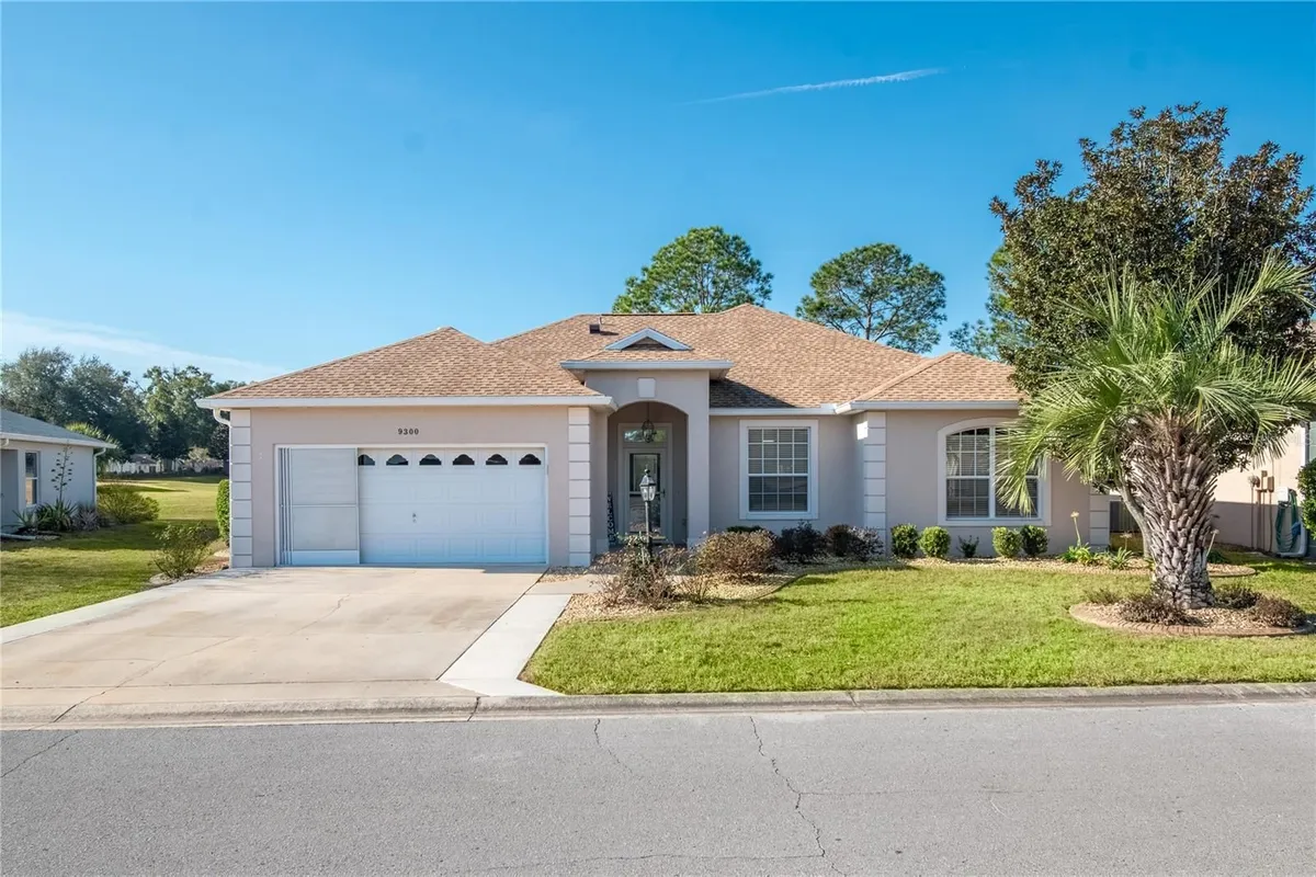 Property Slideshow image 1 of 46 | 9300 sw 90th st, Ocala, FL, 34481