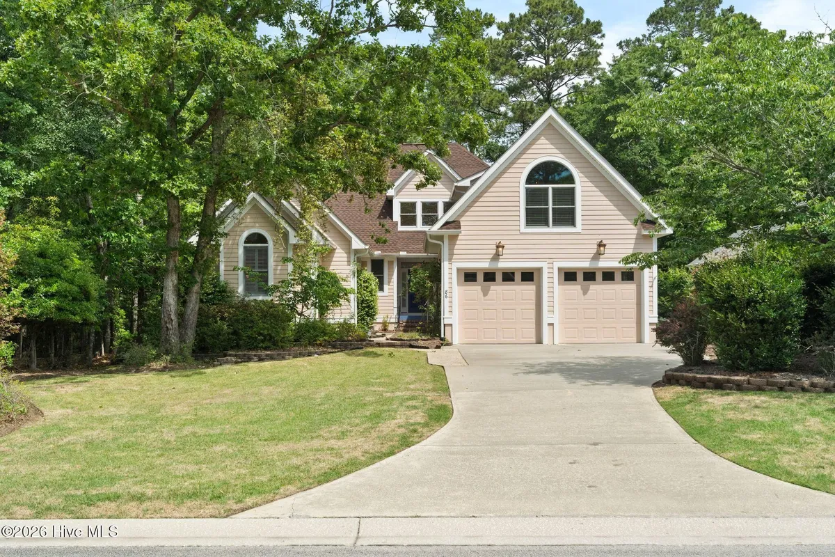 Property Slideshow image 1 of 85 | 86 plantation passage dr, Bolivia, NC, 28422