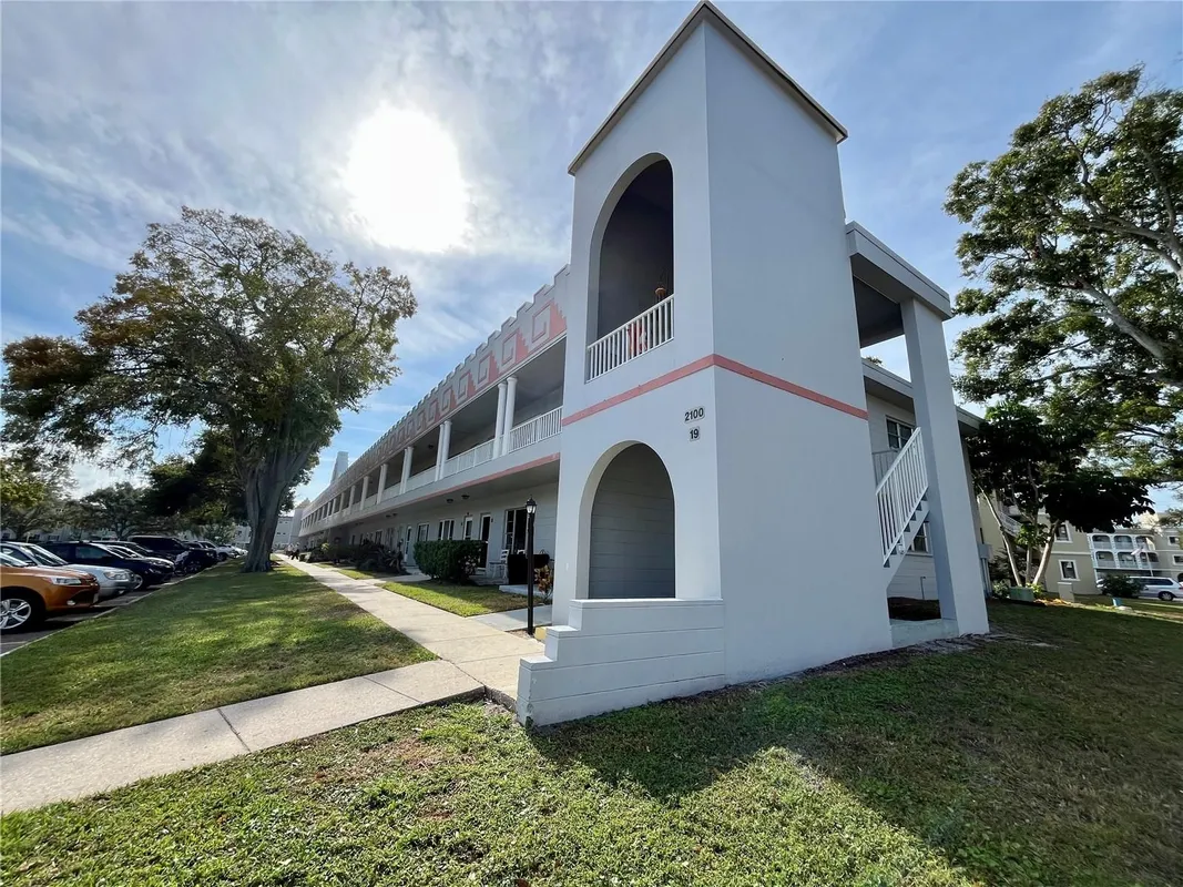 Property Slideshow image 1 of 36 | 2100 world parkway blvd apt 56, Clearwater, FL, 33763